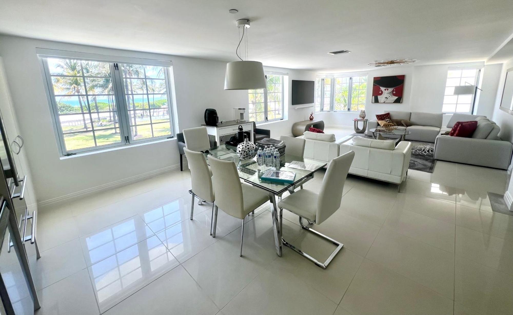 Appartement Wow! Location! Unit! New Renovated South Ocean Front